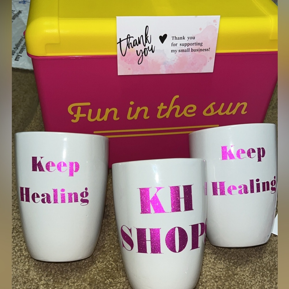Customized Coffee Mugs (Black or White)